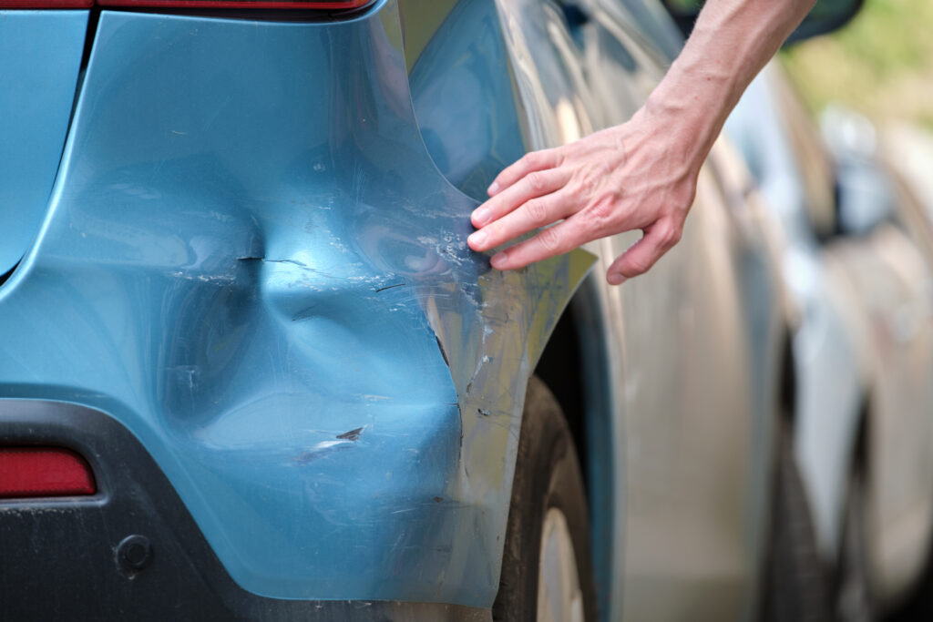 Minor car bumper dent repair estimate to evaluate when can you drop an insurance claim
